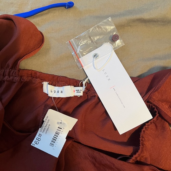 HALTER NECK JUMPSUIT WITH TIE - Picture 4 of 4